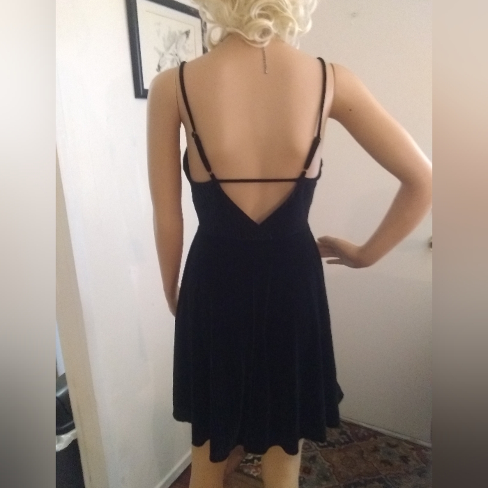 Forever 21 Dress - Picture 6 of 7